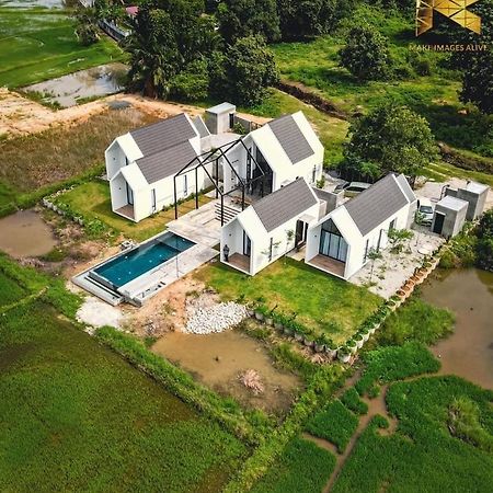 פנתאי צנאנג Ezu Isle Langkawi Pool Villa מראה חיצוני תמונה