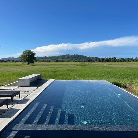 פנתאי צנאנג Ezu Isle Langkawi Pool Villa מראה חיצוני תמונה