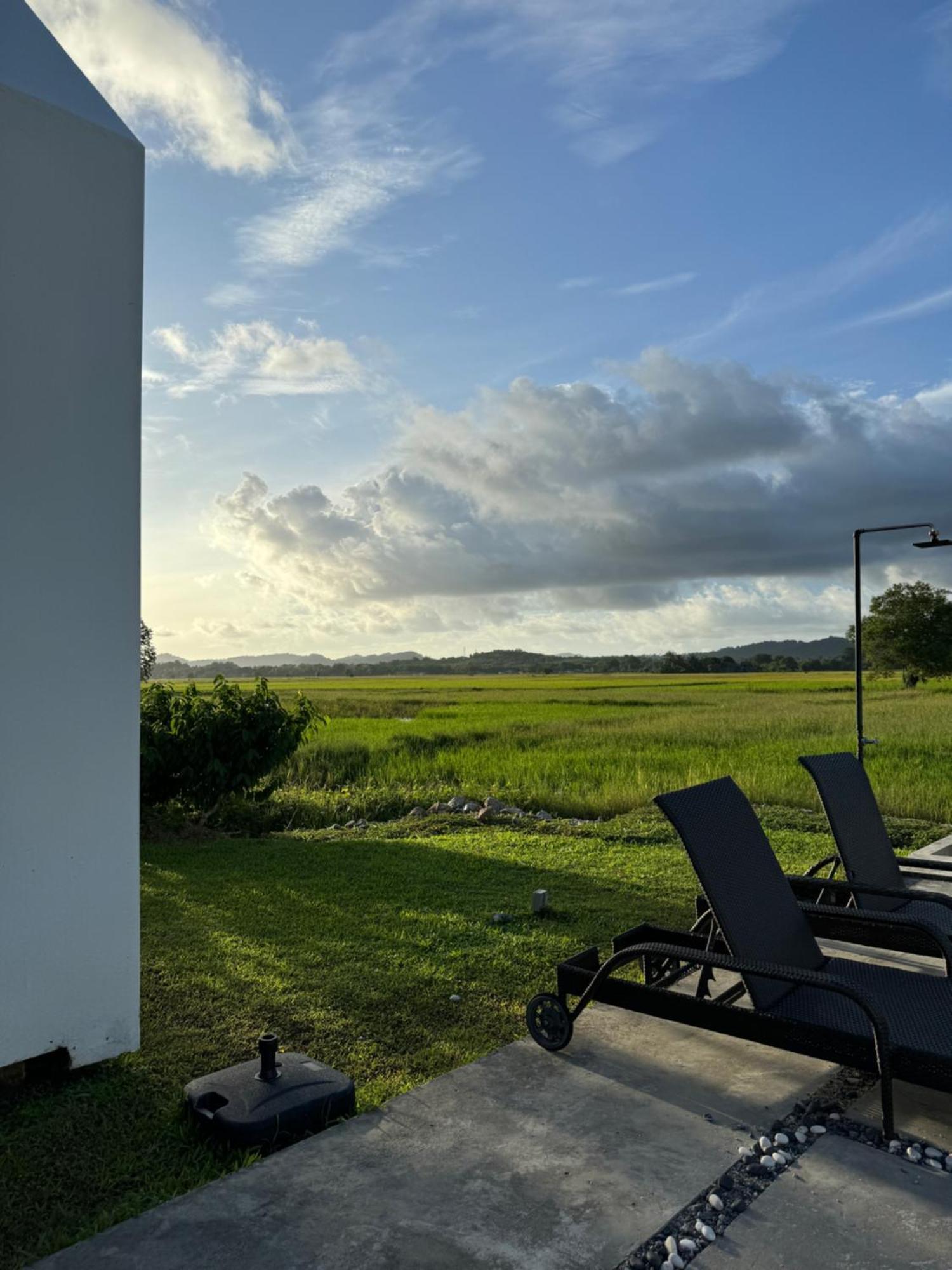 פנתאי צנאנג Ezu Isle Langkawi Pool Villa מראה חיצוני תמונה