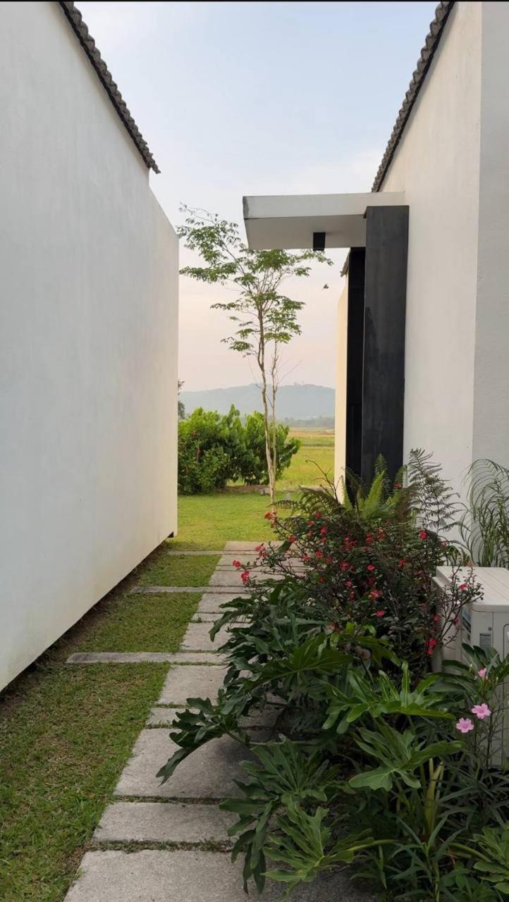 פנתאי צנאנג Ezu Isle Langkawi Pool Villa מראה חיצוני תמונה