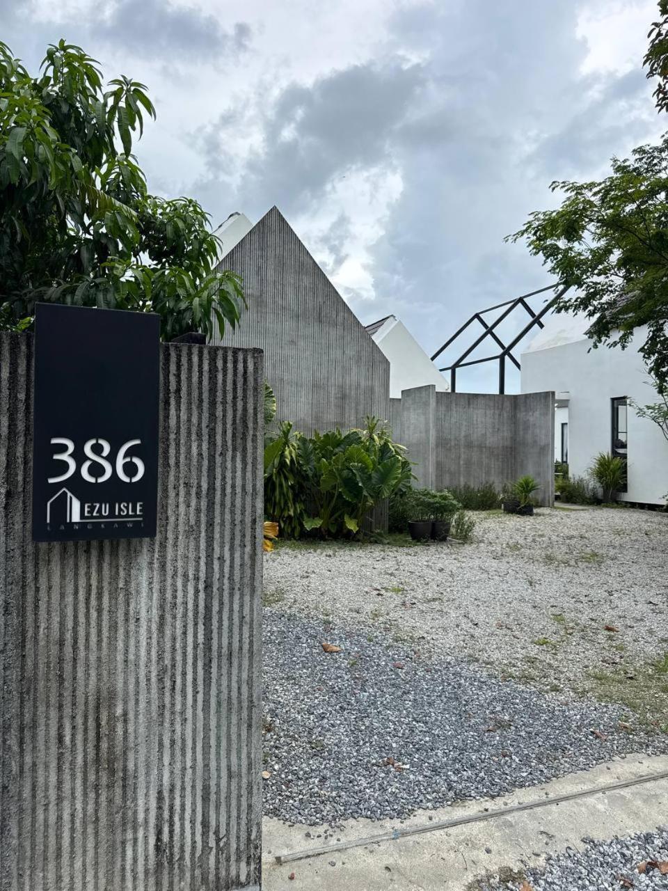 פנתאי צנאנג Ezu Isle Langkawi Pool Villa מראה חיצוני תמונה